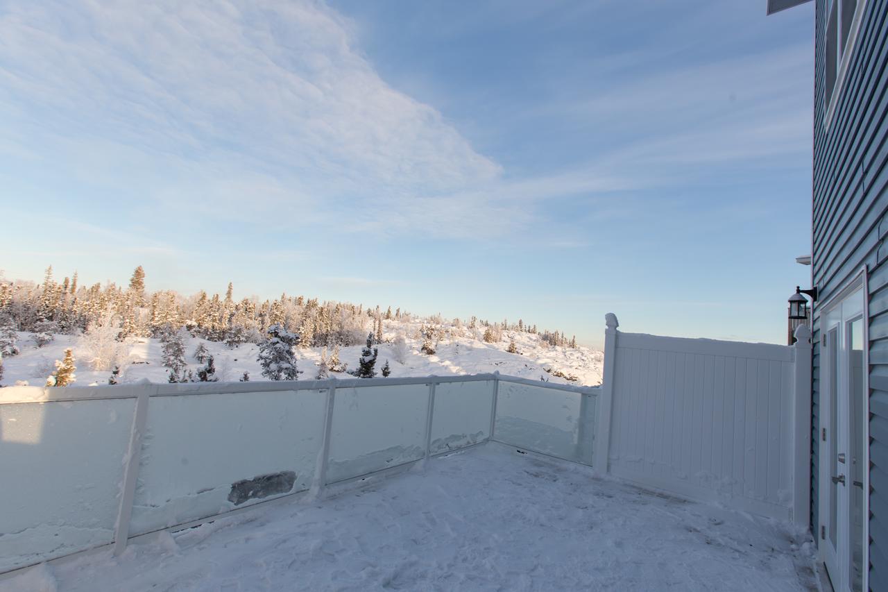 Aurora Deluxe Guest House Yellowknife Exterior photo