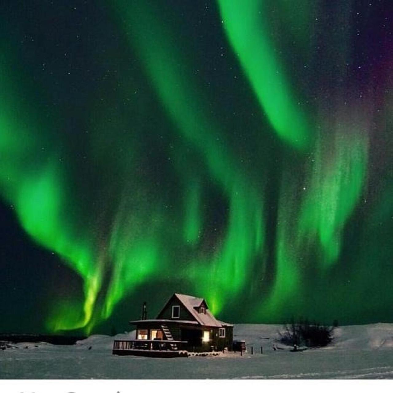 Aurora Deluxe Guest House Yellowknife Exterior photo